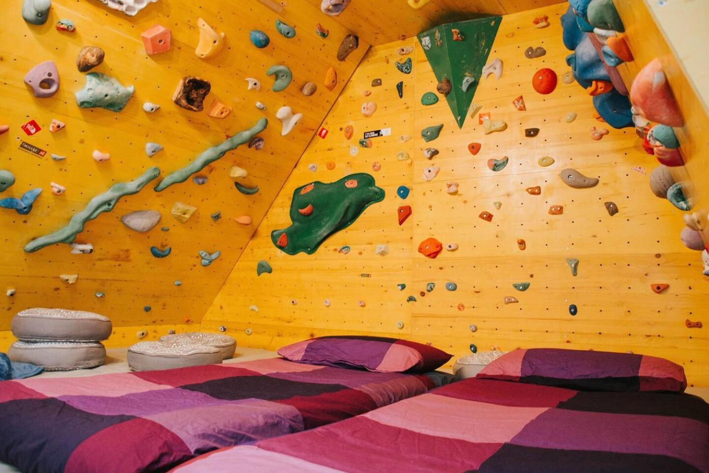 Apartment Kapitan With Climbing Wall Kobarid Exterior photo
